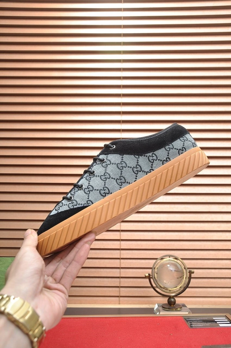 Stylish Gxccx Sneakers 166360