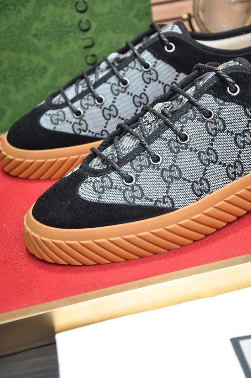 Stylish Gxccx Sneakers 166360