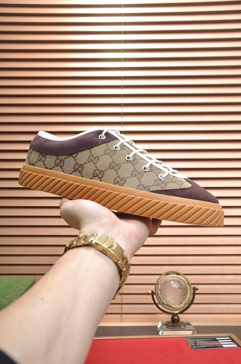 WellDesigned Gxccx Sneakers 166358