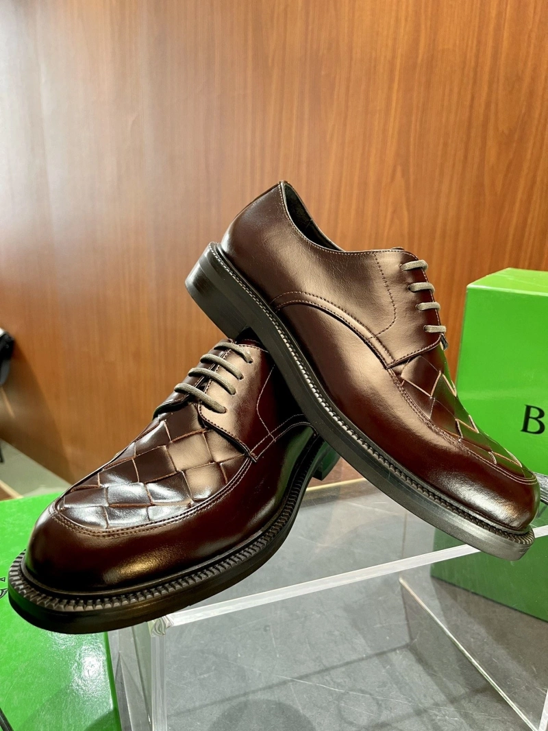 Affordable Bxttxga Vxnxta Leather Shoes 113273