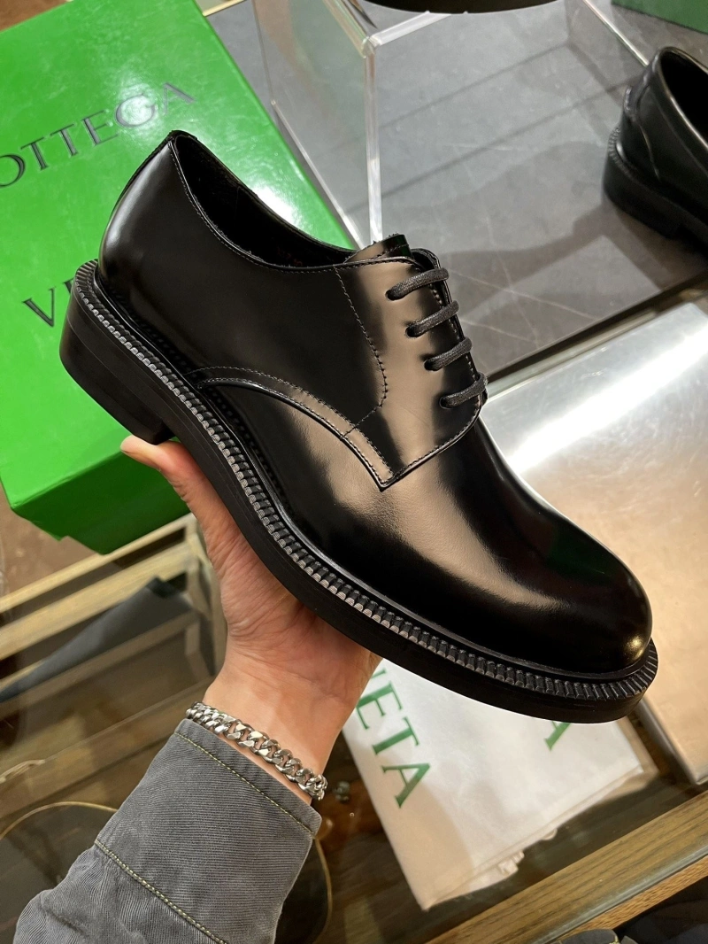 Fashionable Bxttxga Vxnxta Leather Shoes 113264