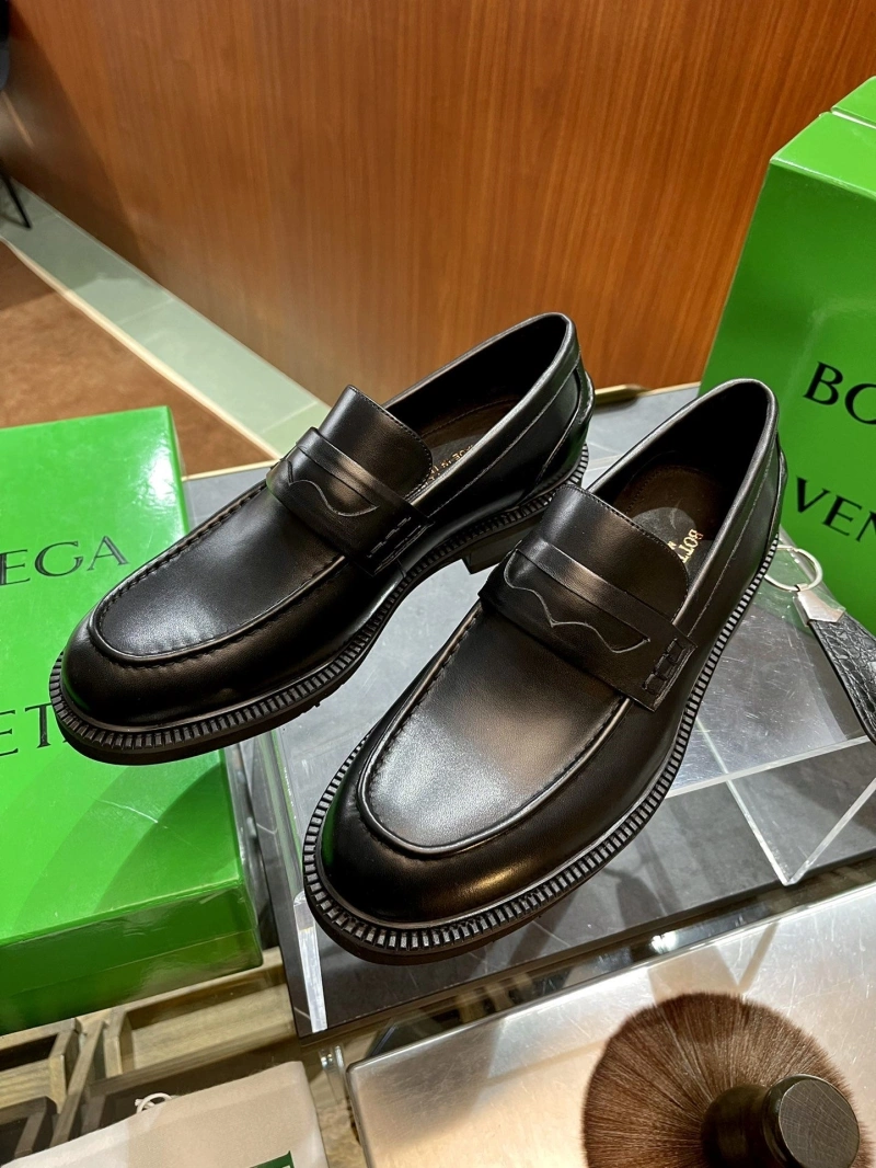 Fashionable Bxttxga Vxnxta Leather Shoes 113264