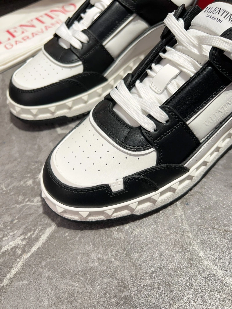 Timeless Vxlxntino Sneakers 233077