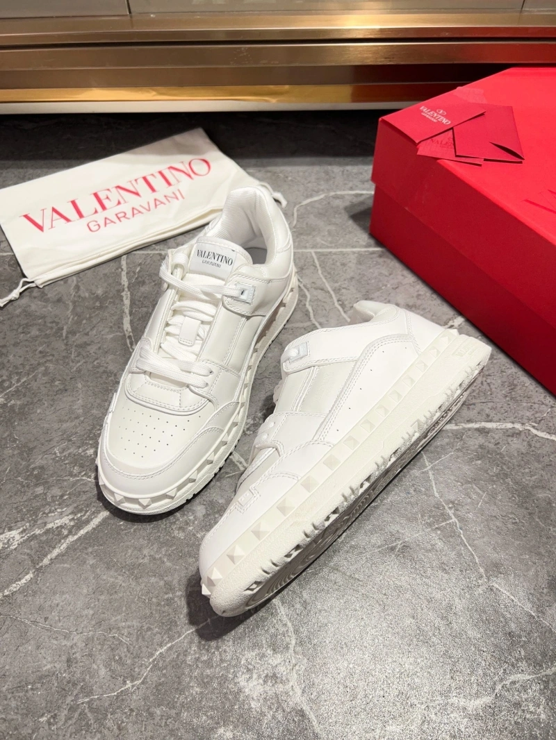 EyeCatching Vxlxntino Sneakers 233065