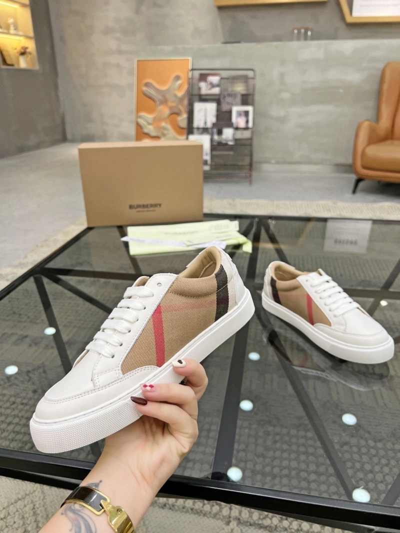 Affordable Bxrbxrry Sneakers 115556