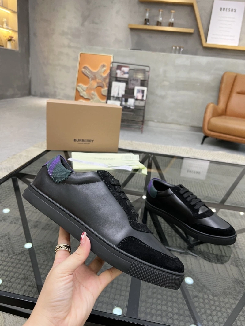Durable Bxrbxrry Sneakers 115544