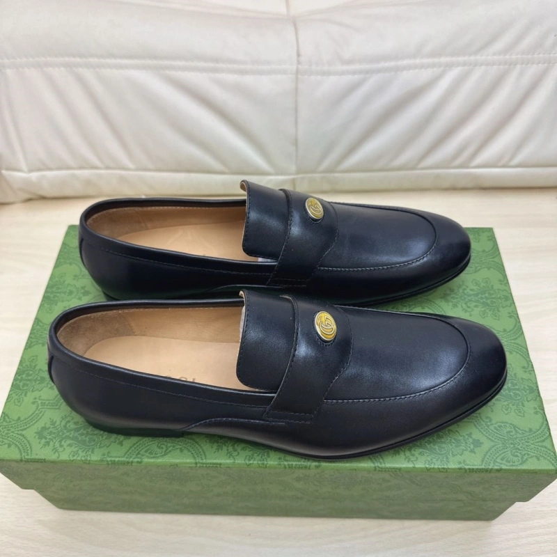 Vibrant Gxccx Leather Shoes 165857