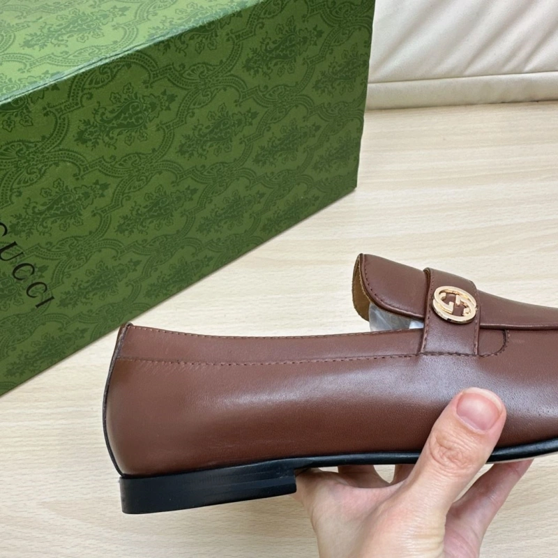 Trendy Gxccx Leather Shoes 165850