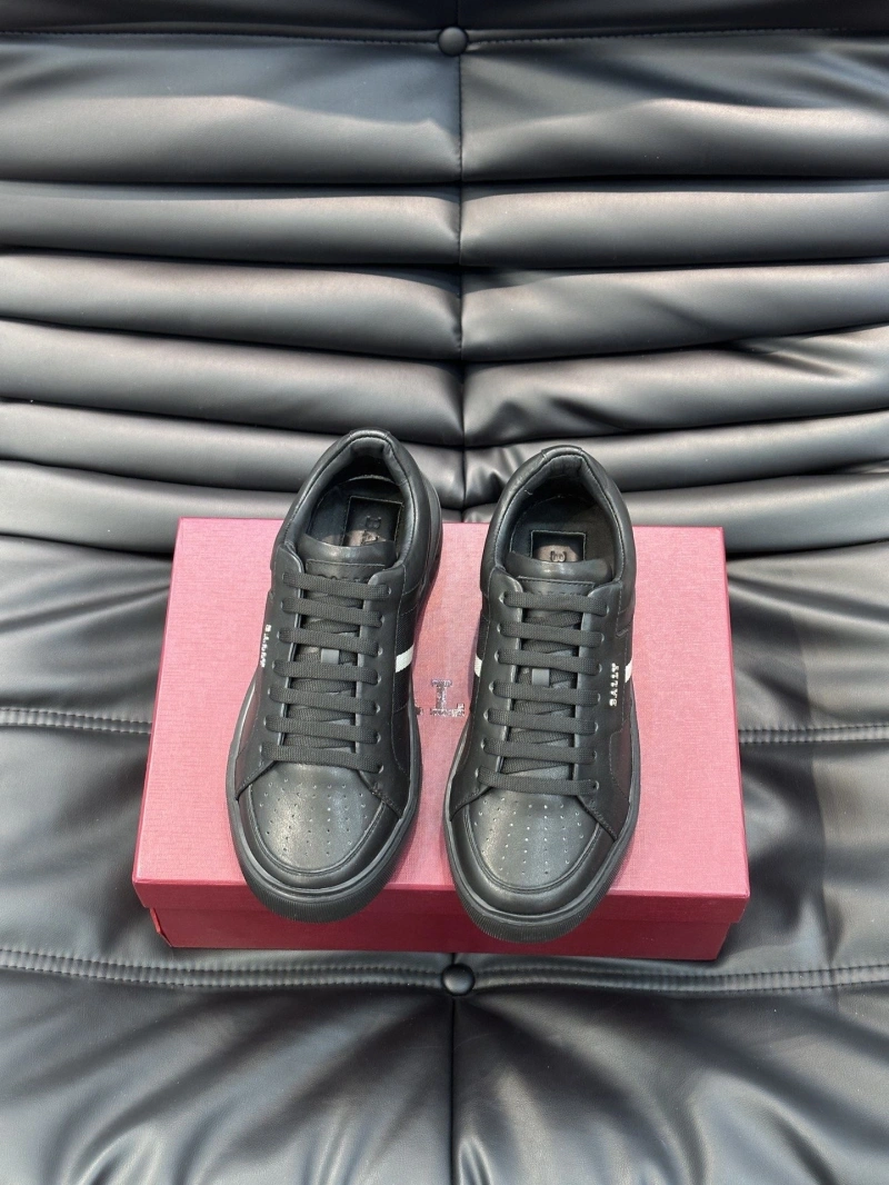 ModernLook Bxrbxrry Sneakers 115543