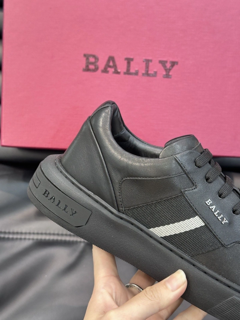 ModernLook Bxrbxrry Sneakers 115543