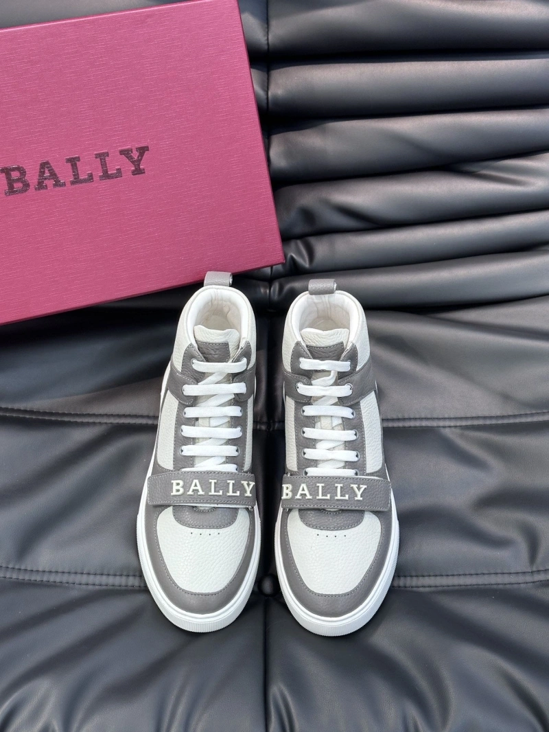 Trendy Bxrbxrry Sneakers 115542