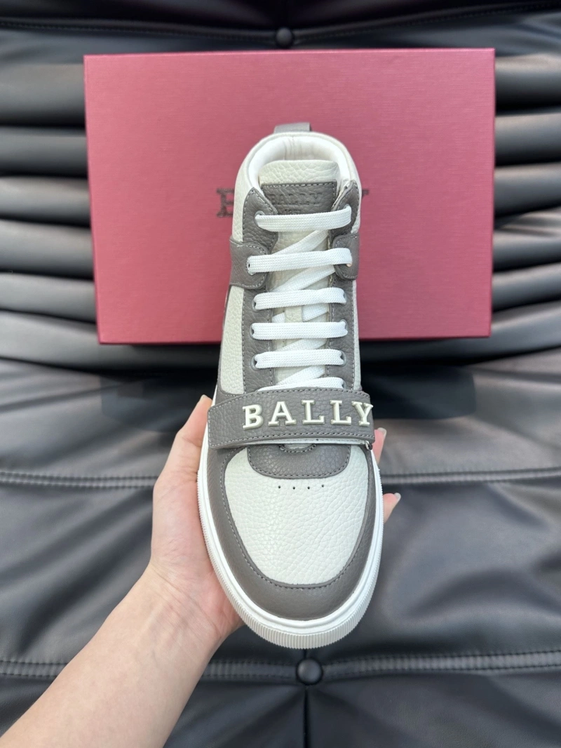Trendy Bxrbxrry Sneakers 115542