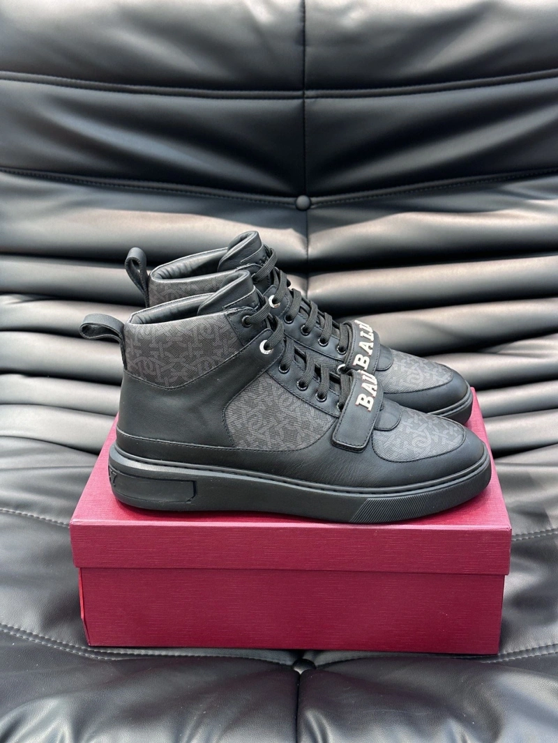 Practical Bxrbxrry Sneakers 115536