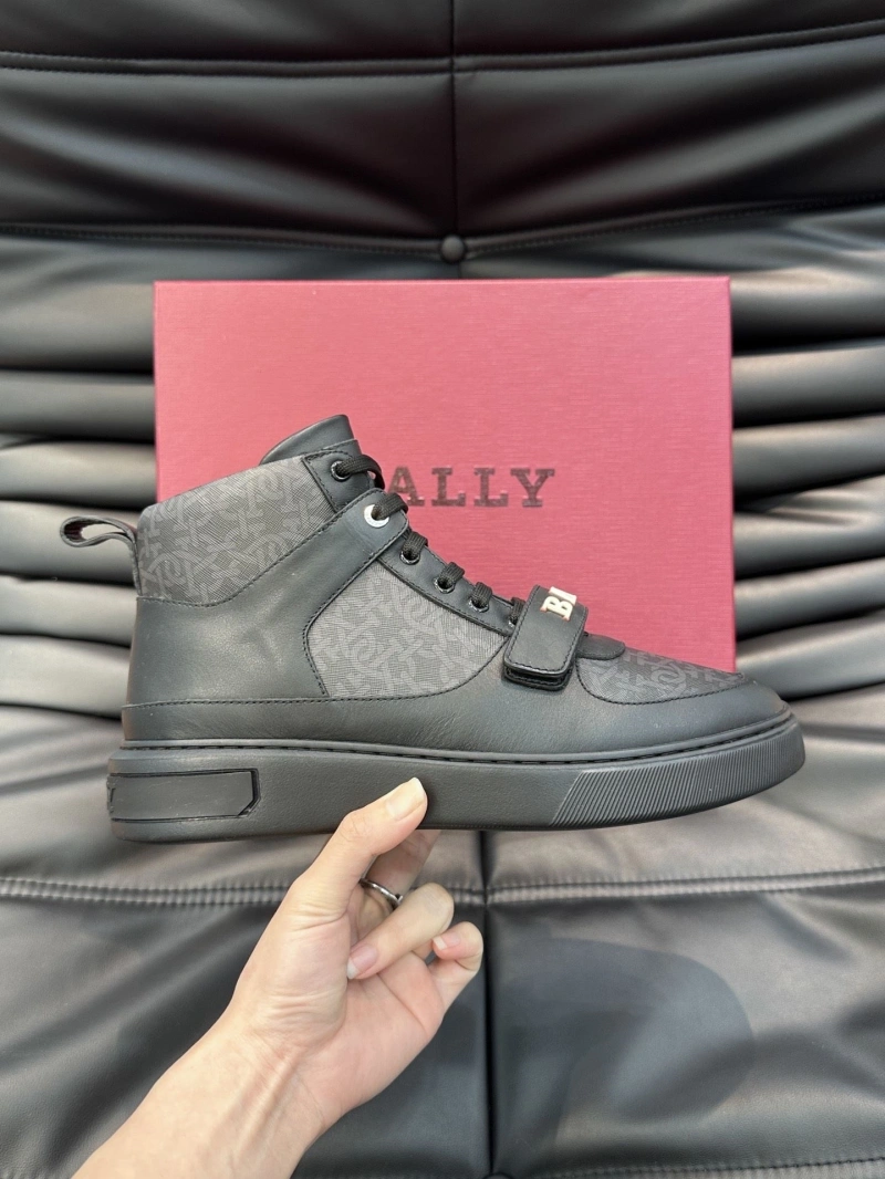 Practical Bxrbxrry Sneakers 115536