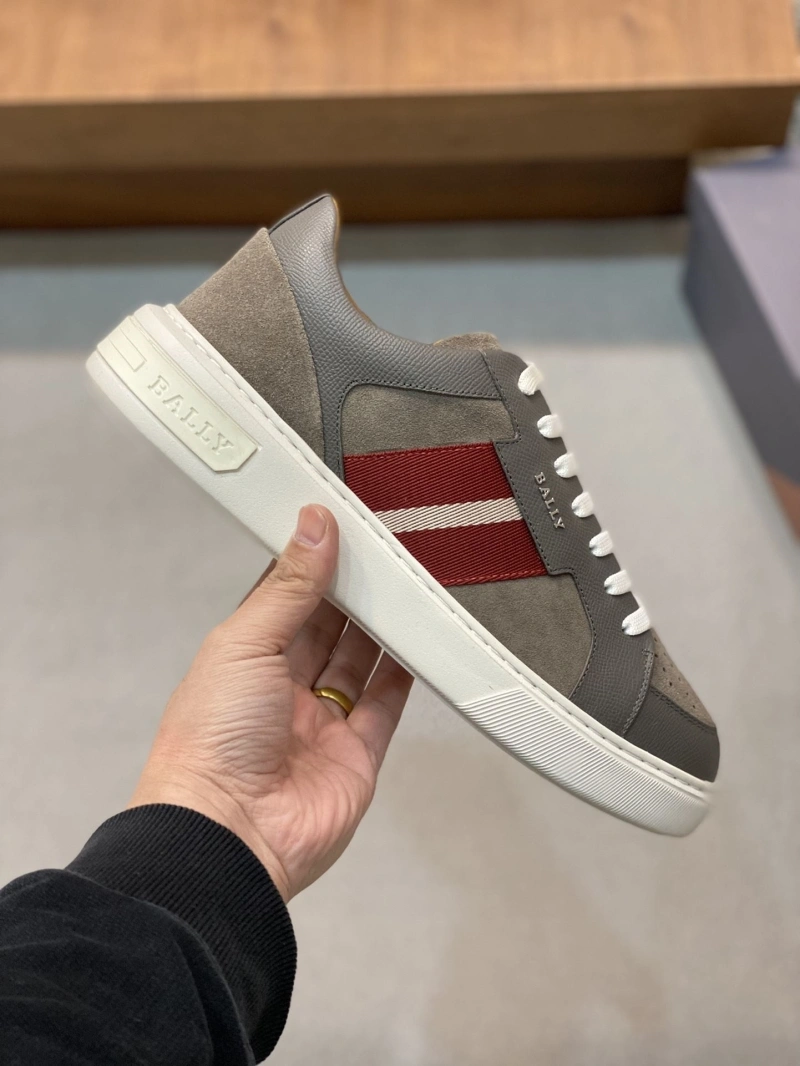 Bright Bxrbxrry Sneakers 115535