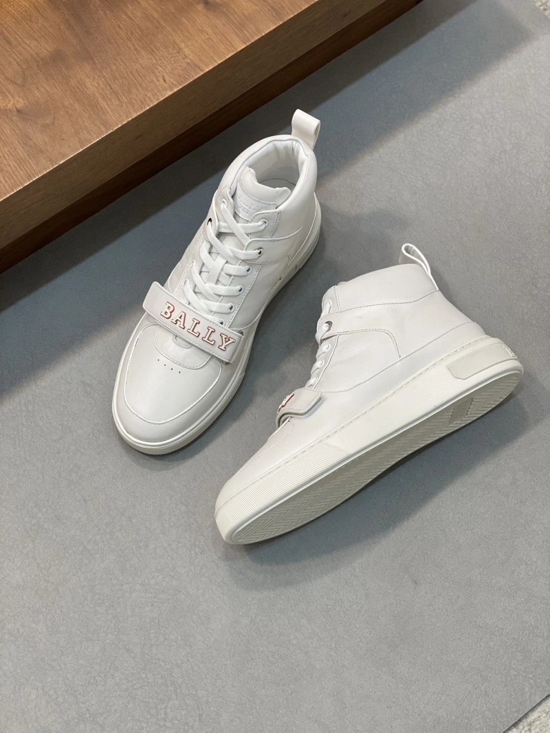 Bright Bxrbxrry Sneakers 115528