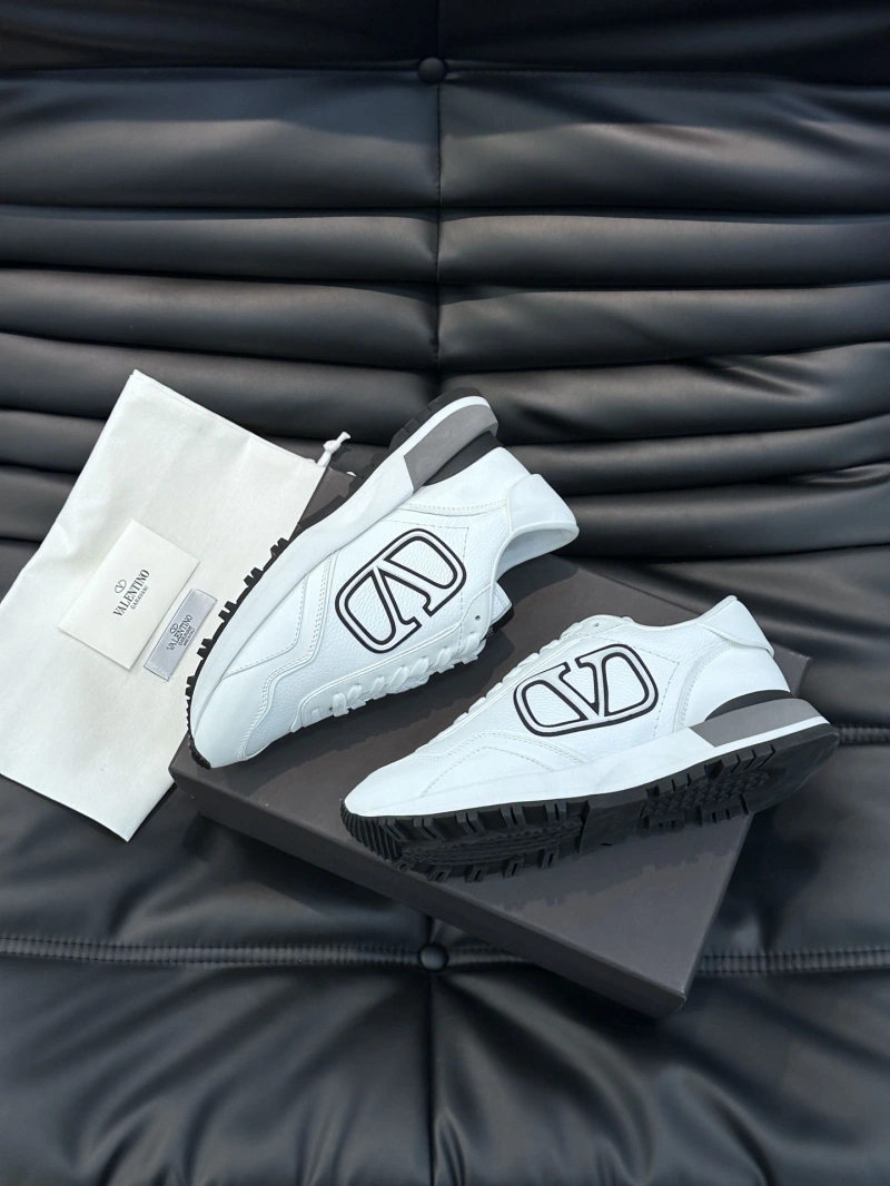 Soft Vxlxntino Sneakers 233064
