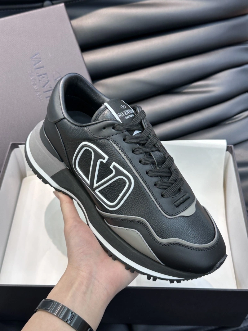 SportInspired Vxlxntino Sneakers 233071