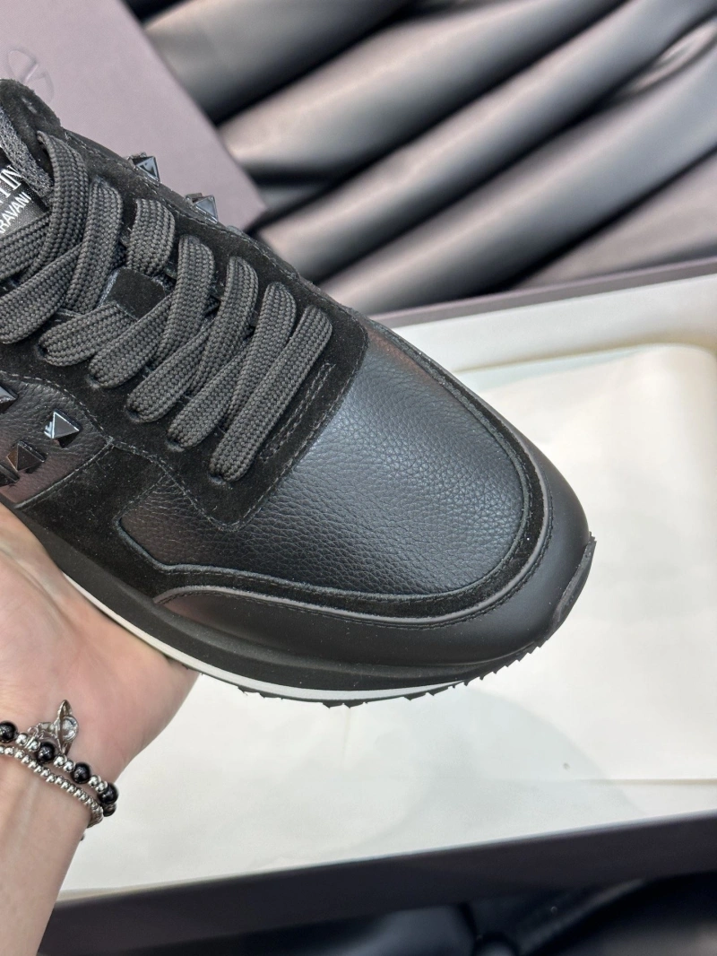 Durable Vxlxntino Sneakers 233058