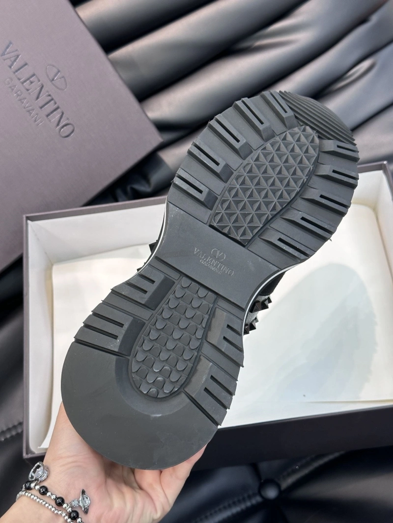 Durable Vxlxntino Sneakers 233058