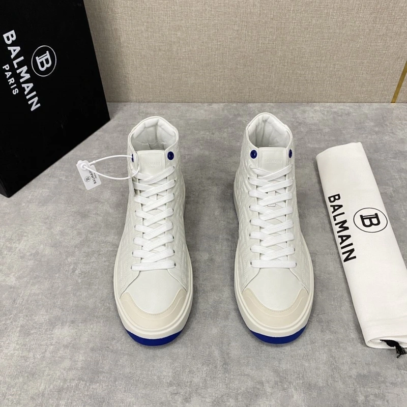 Versatile Othxr Sneakers 216928