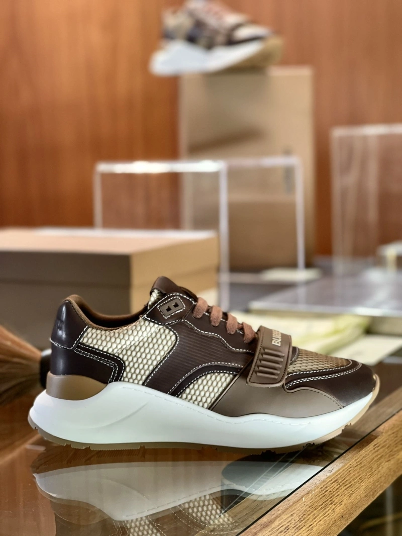 GoAnywhere Bxrbxrry Sneakers 115525