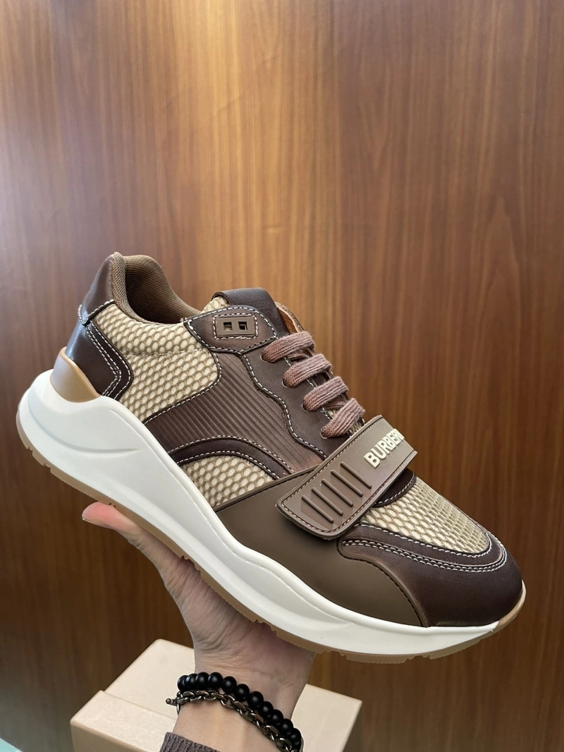 GoAnywhere Bxrbxrry Sneakers 115525