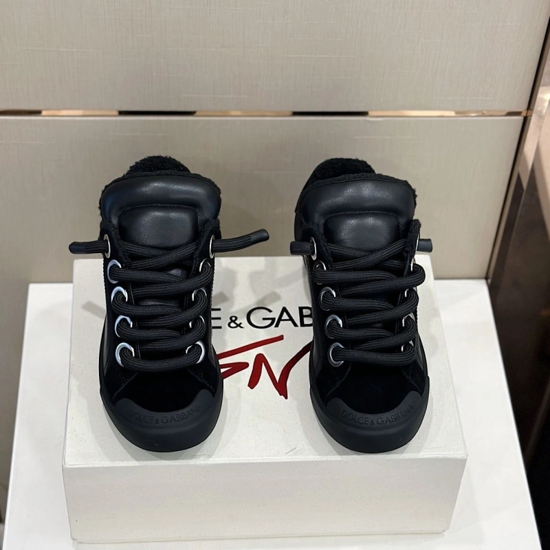 Dolce & Gabbana Sneakers Sleek 146696