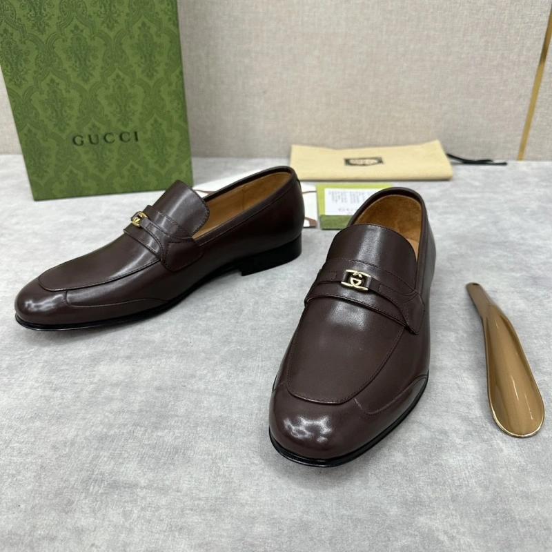 Flexible Gxccx Leather Shoes 165847