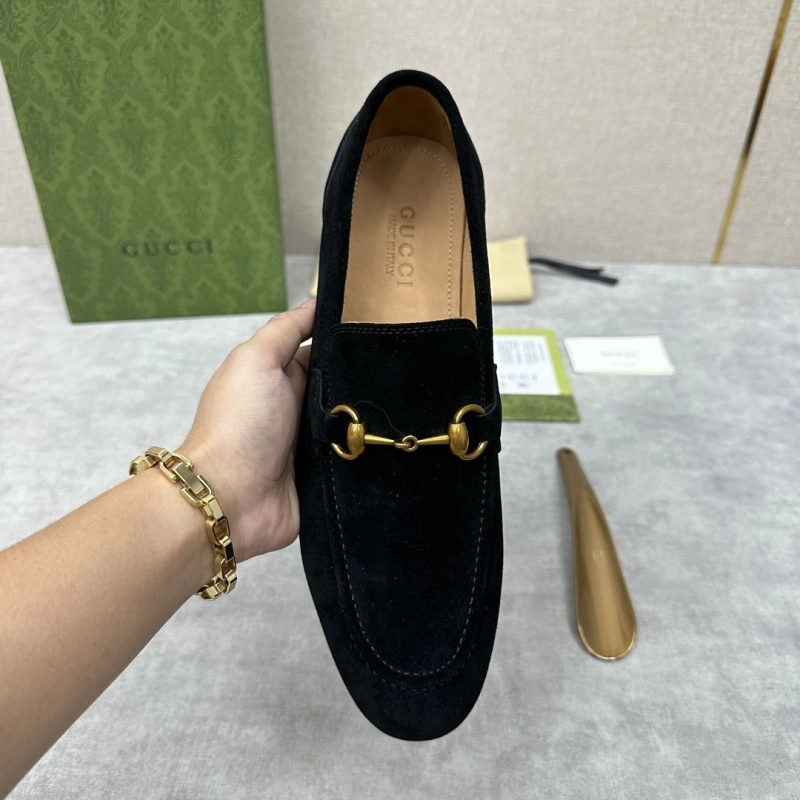 Sleek Gxccx Leather Shoes 165830