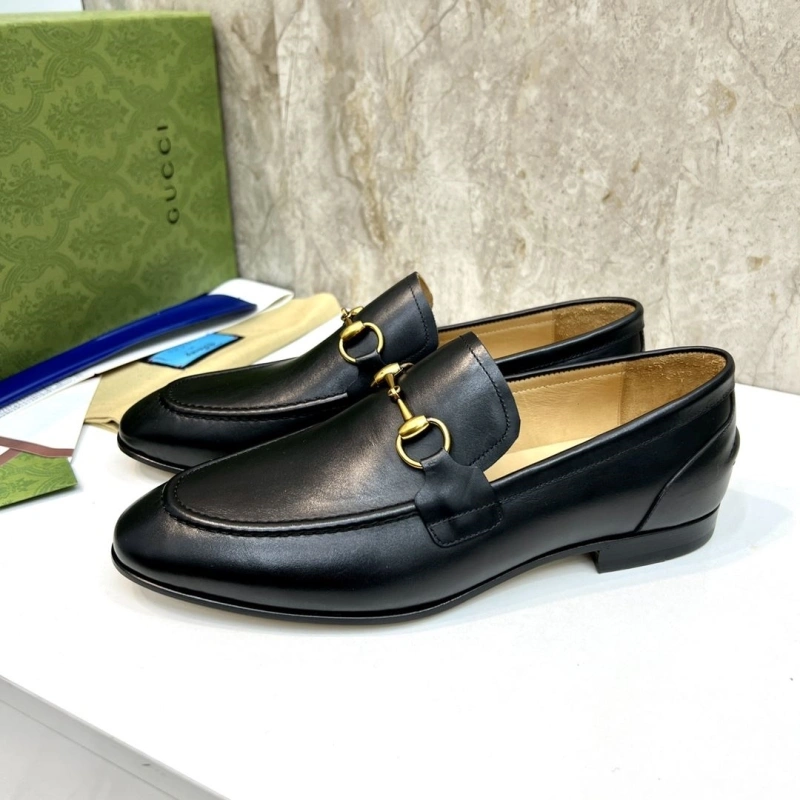 Reliable Gxccx Leather Shoes 165836