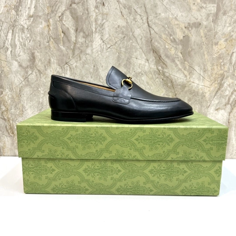 Reliable Gxccx Leather Shoes 165836