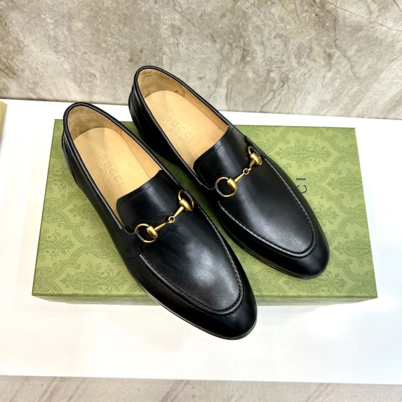 Reliable Gxccx Leather Shoes 165836