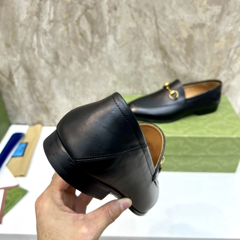 Trendsetting Gxccx Leather Shoes 165840