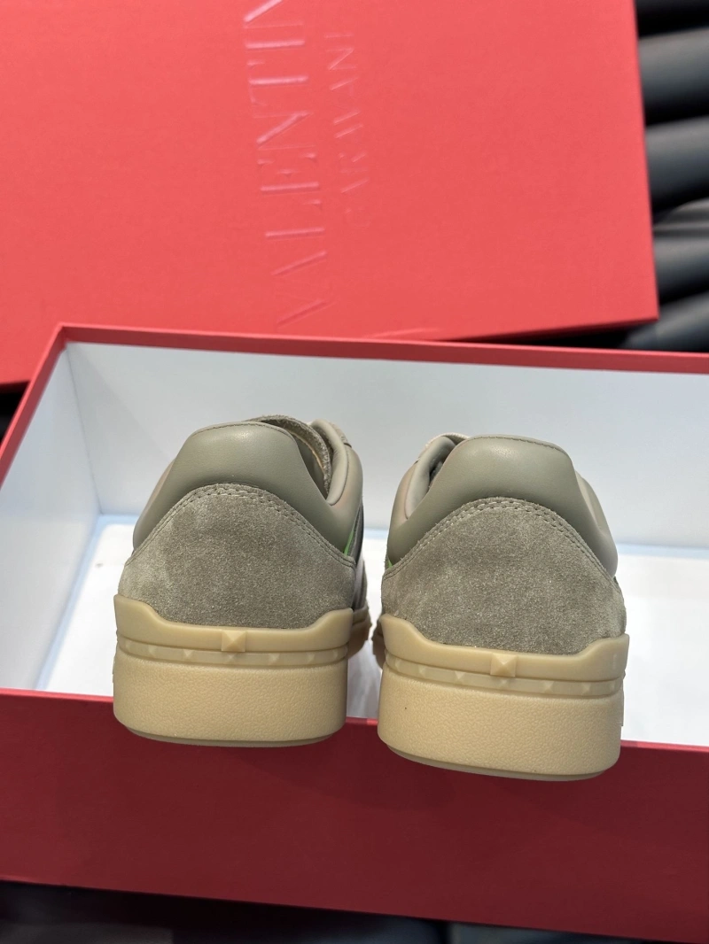 Unique Vxlxntino Sneakers 233051