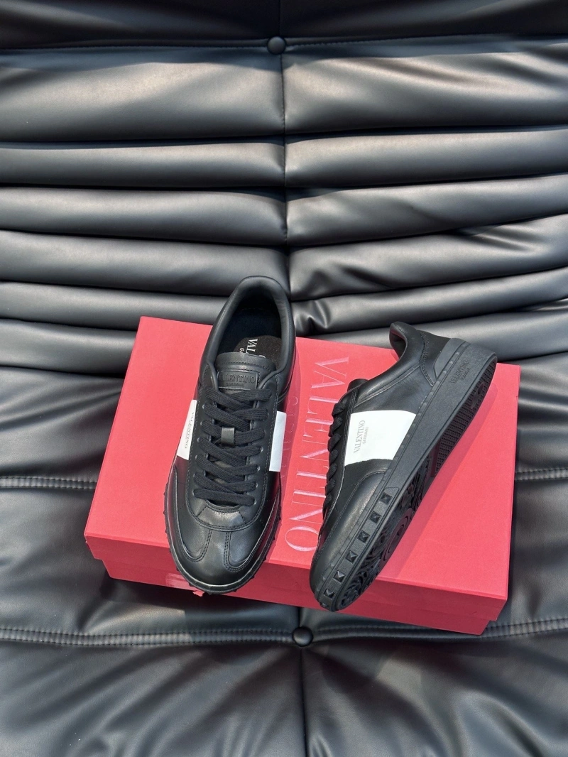 Refined Vxlxntino Sneakers 233036