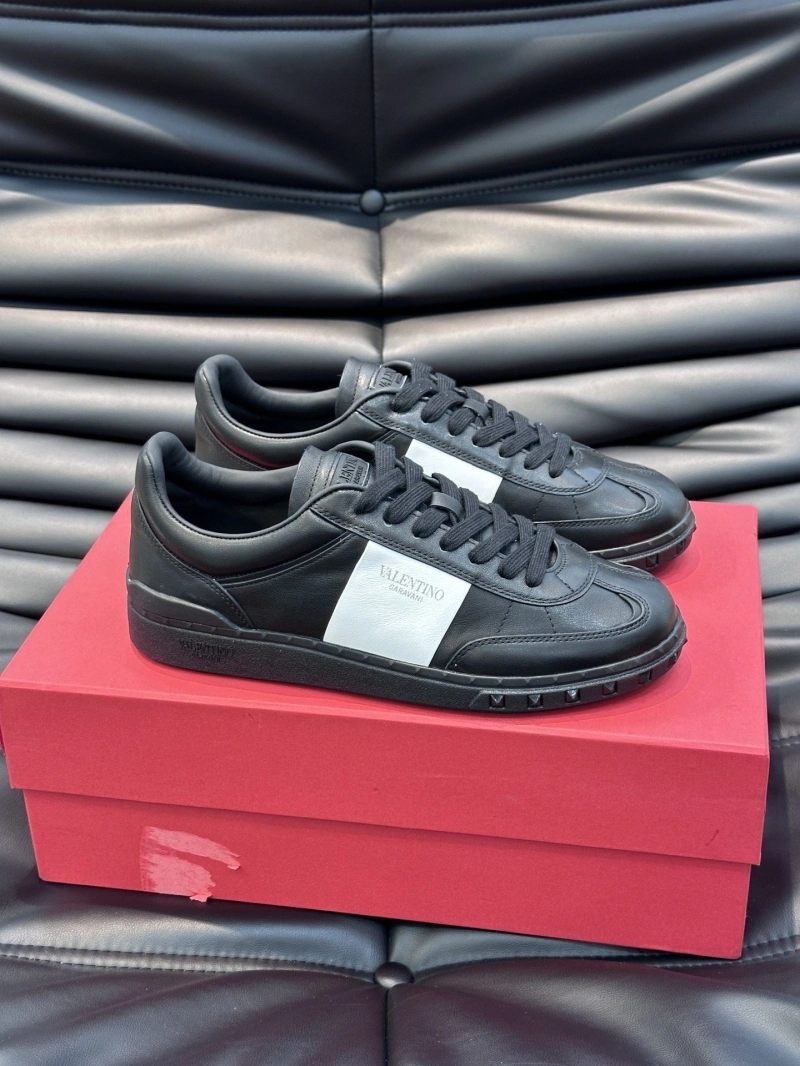 Refined Vxlxntino Sneakers 233036