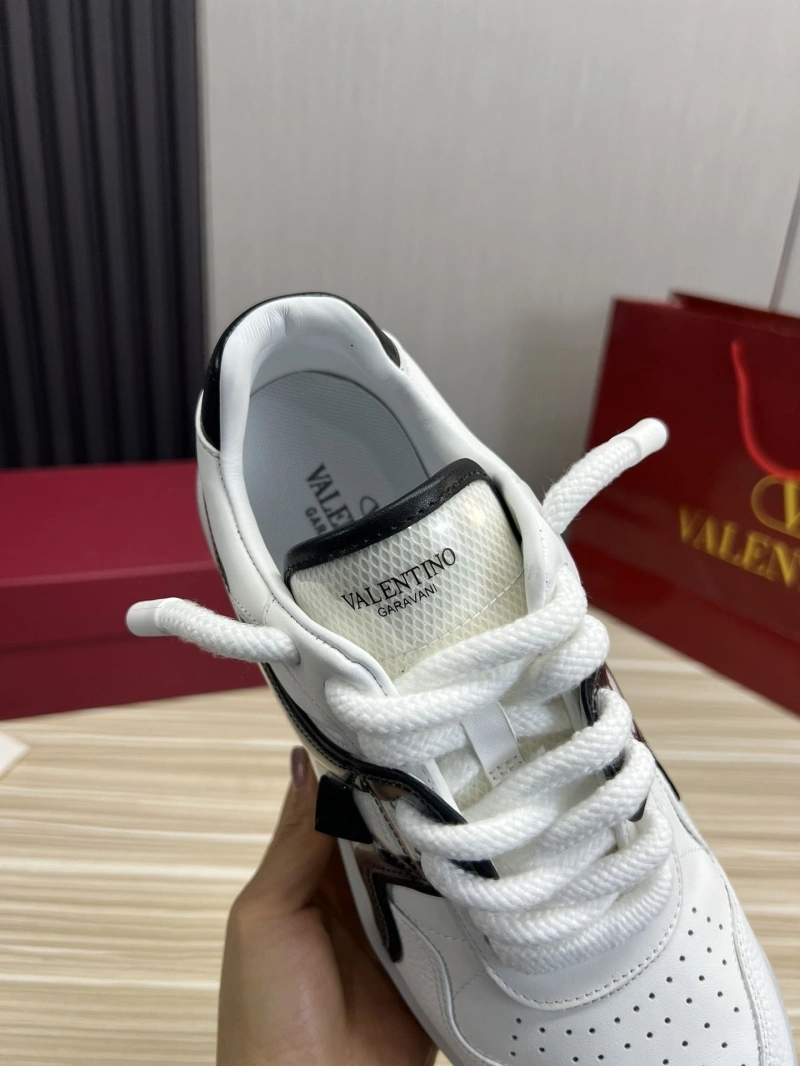 Vxlxntino Sneakers EasyMatch 233035