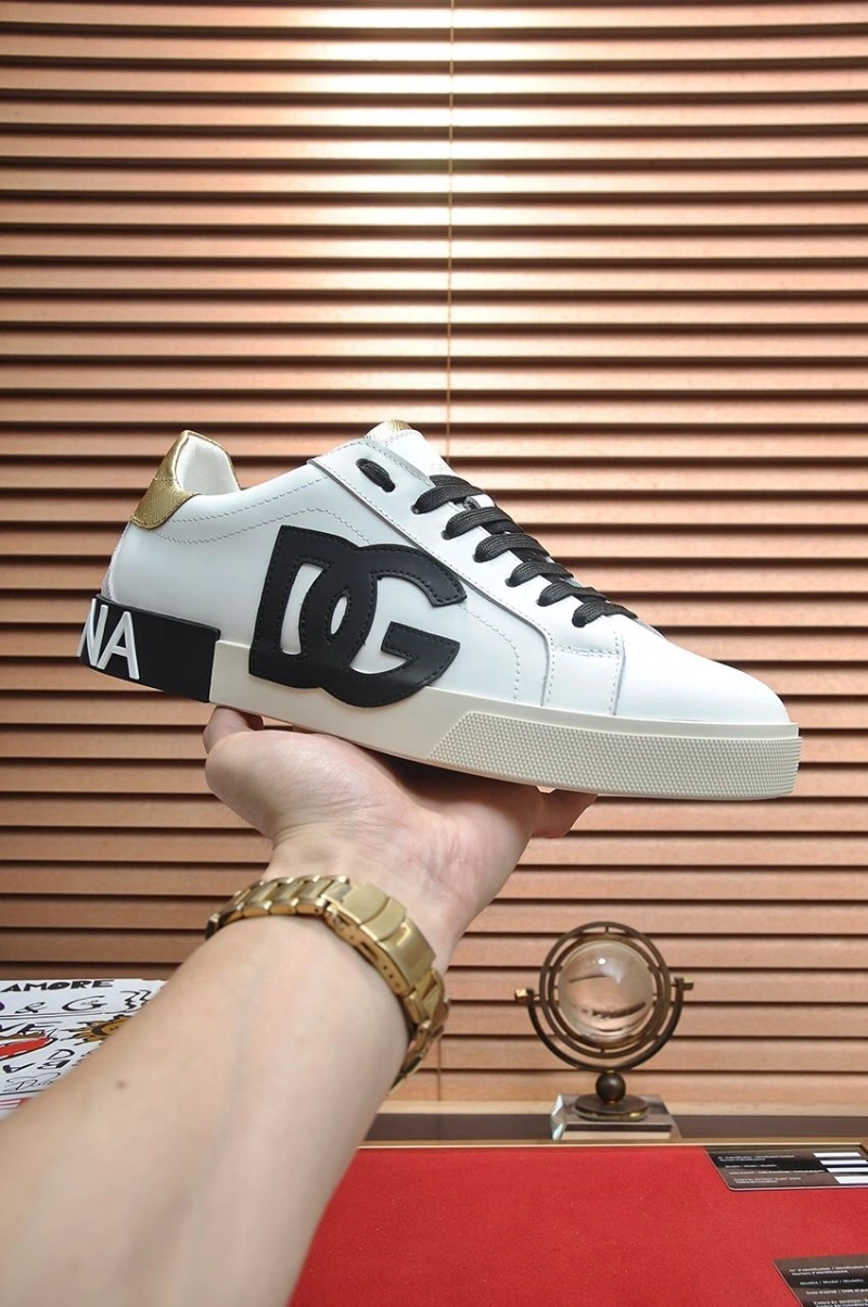 Durable Dolce & Gabbana Sneakers 146674