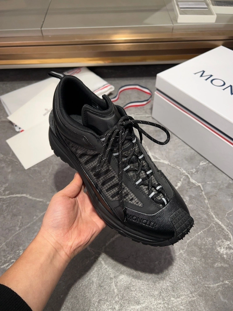 Elegant Othxr Sneakers 216902
