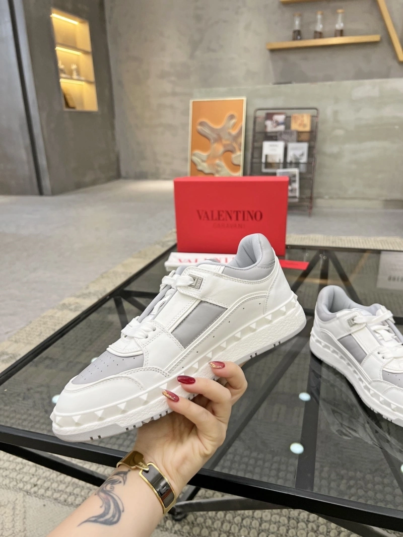 Comfortable Vxlxntino Sneakers 233024