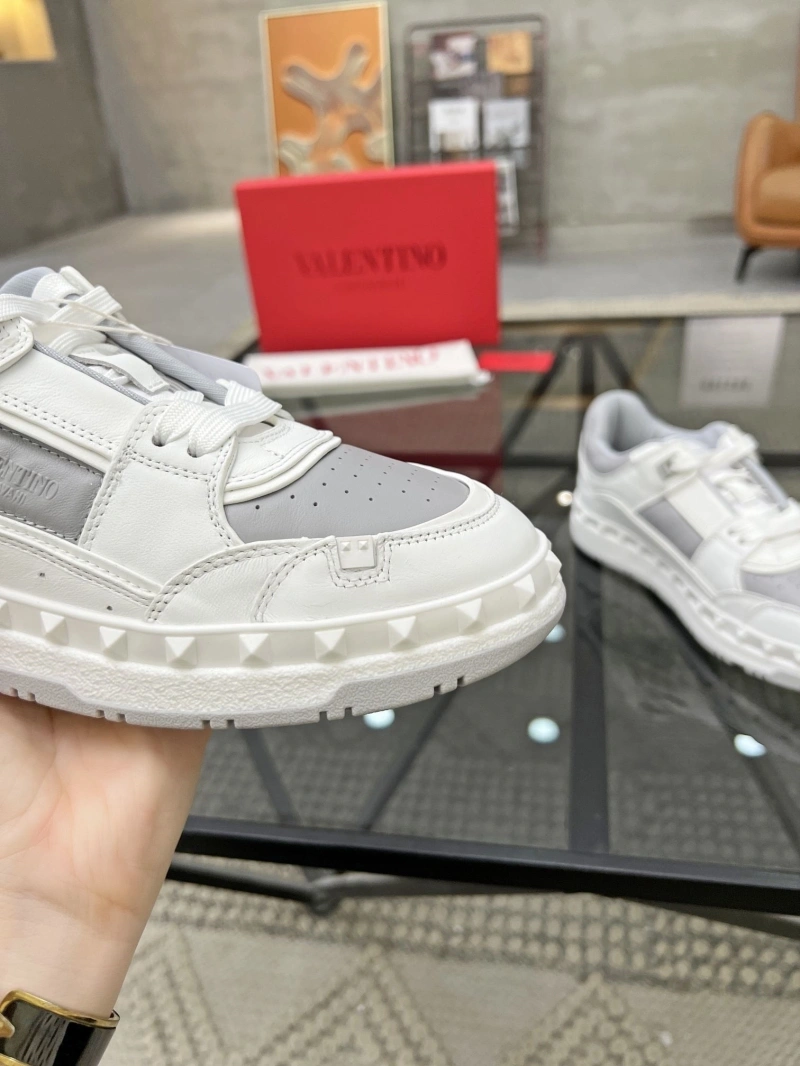 Comfortable Vxlxntino Sneakers 233024