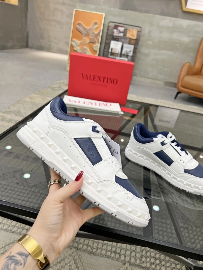 Elegant Vxlxntino Sneakers 233025