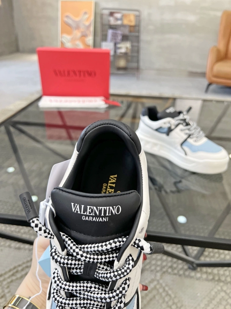 Flexible Vxlxntino Sneakers 233026