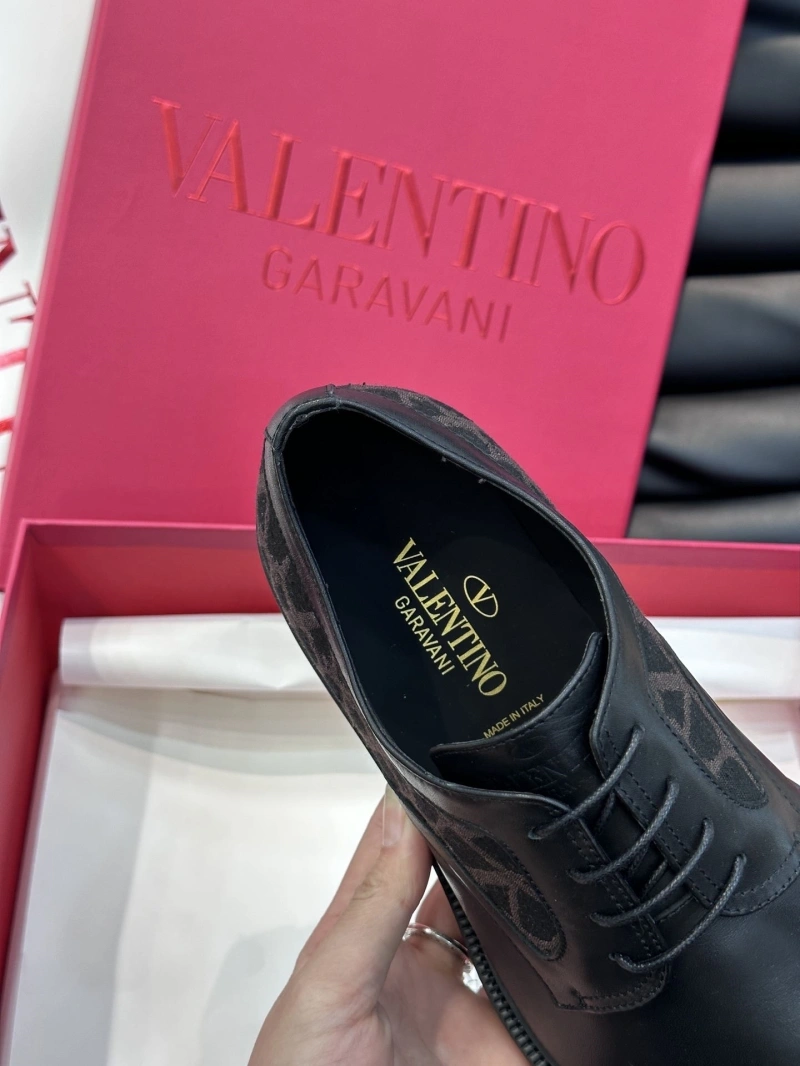 Comfortable Vxlxntino Sneakers 232998