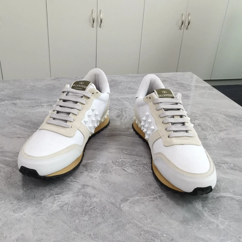 Bright Vxlxntino Sneakers 233007