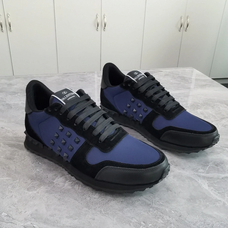 Versatile Vxlxntino Sneakers 232993