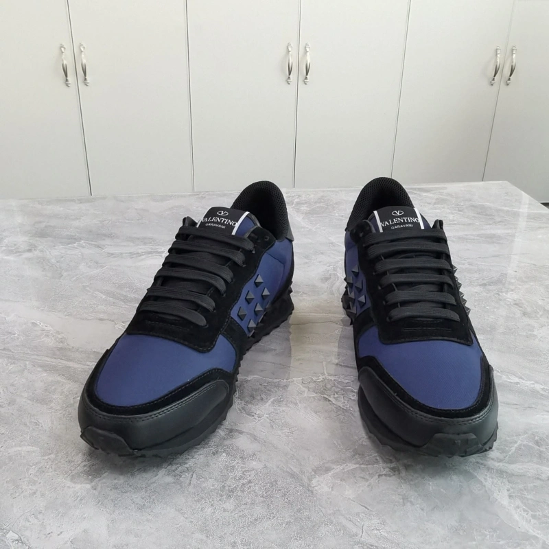 Versatile Vxlxntino Sneakers 232993