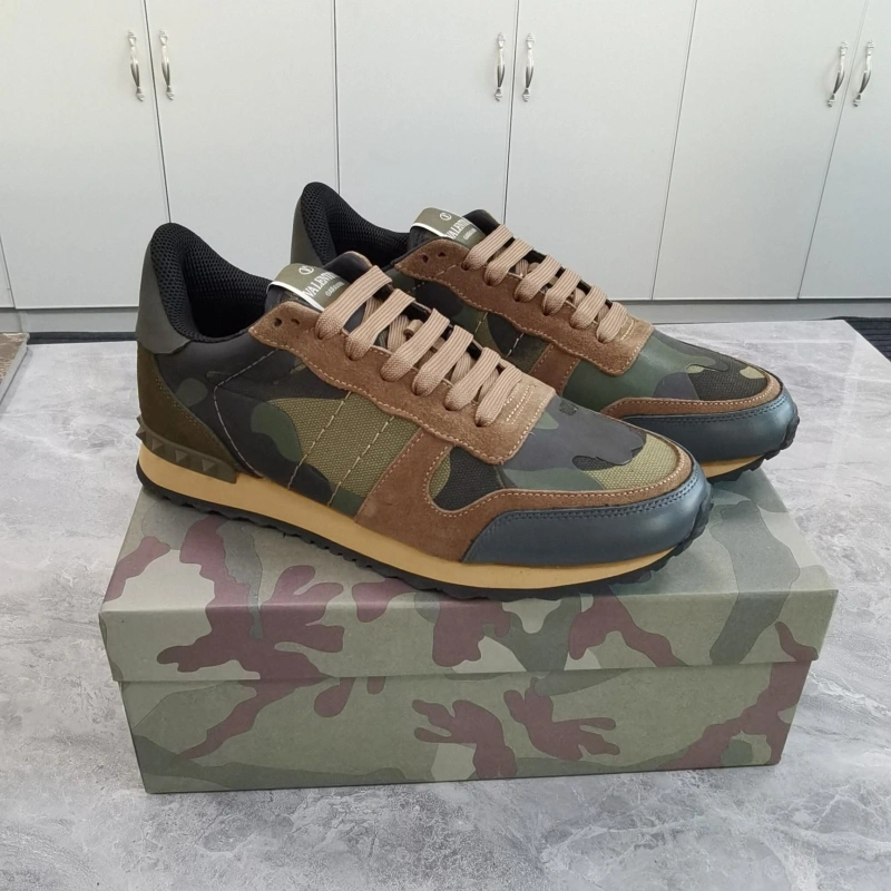 Unique Vxlxntino Sneakers 232982