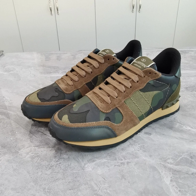 Unique Vxlxntino Sneakers 232982